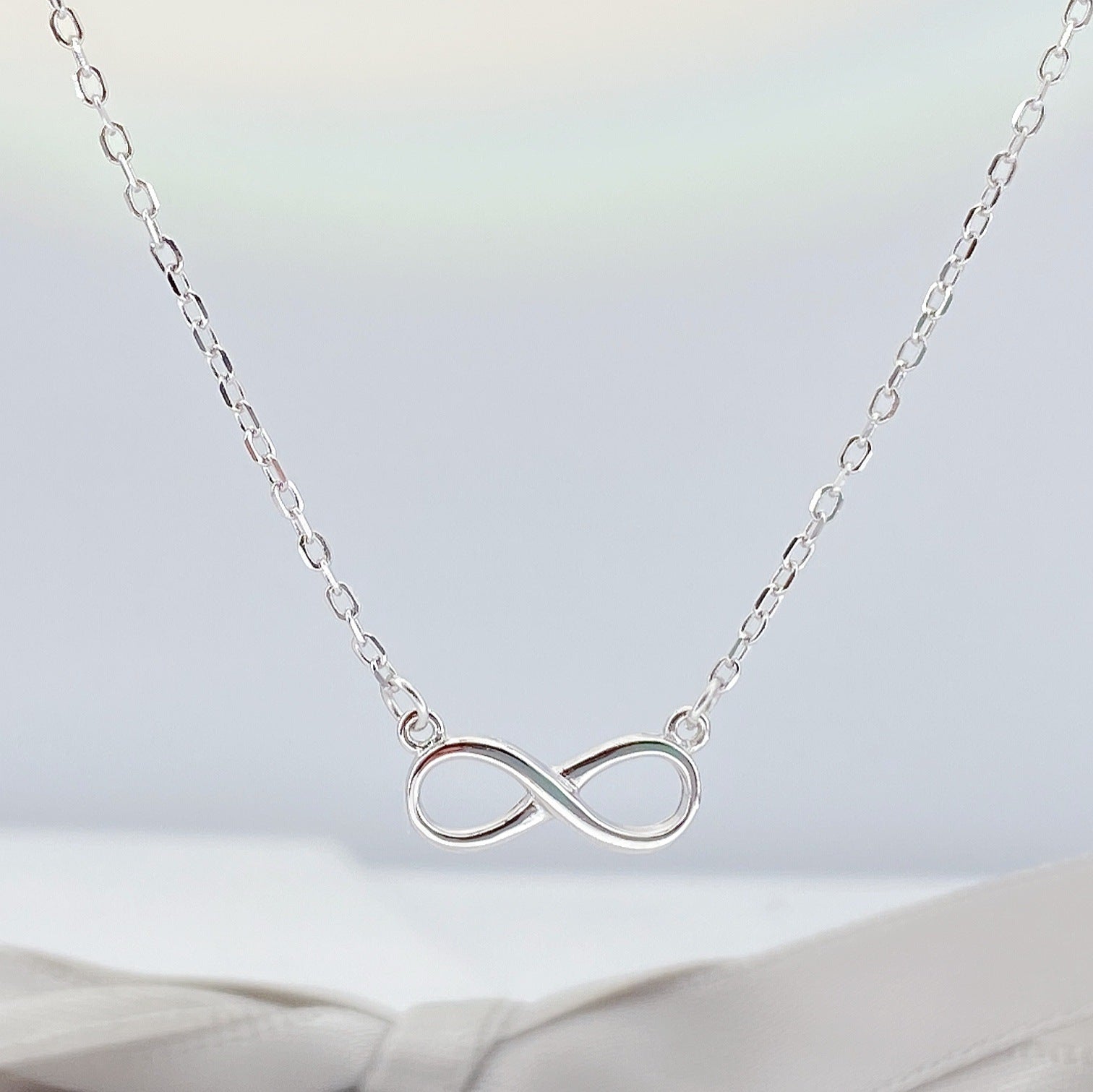 Women Jewellery, silver chain