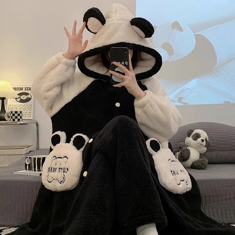 Home wear, pyjamas