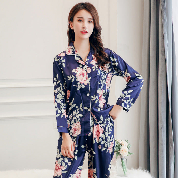 Autumn, pyjamas 