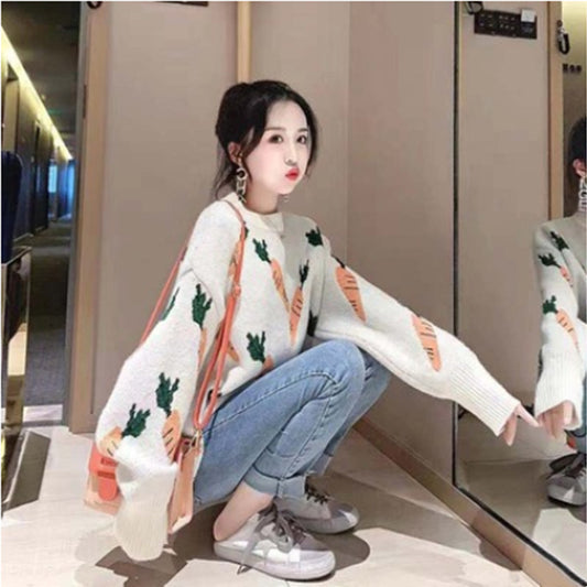 Winter outfits, female wear 